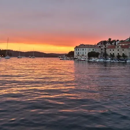 Zdenka Apartamento *