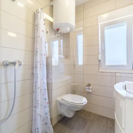 Zdenka Apartment Milna (Brac)