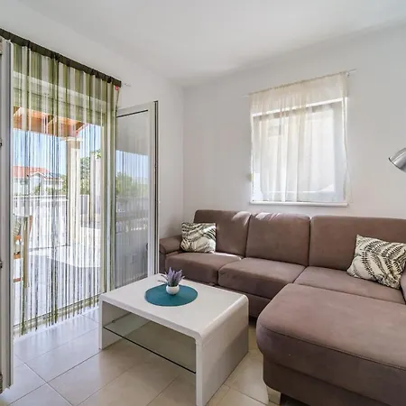 Zdenka Apartment Milna (Brac)