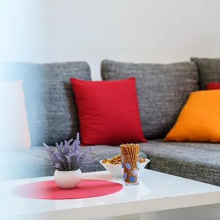 Apartment Zdenka Milna (Brac)