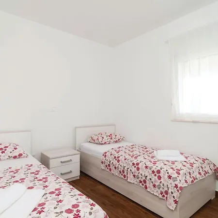 Apartment Zdenka *